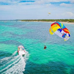 Punta Cana: Parasailing Adventure Adrenaline