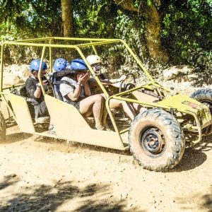Von Punta Cana aus: Off-Road-Buggy-Abenteuer auf dem Land
