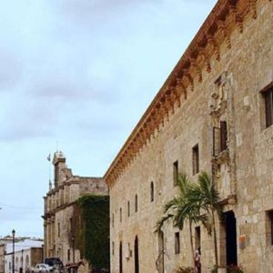 Von Punta Cana: Ganztägige Stadtrundfahrt in Santo Domingo