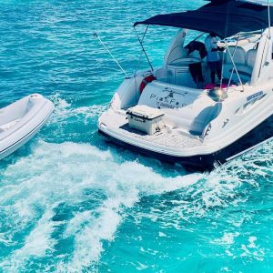Punta Cana: Luxuriöse Yacht-Kreuzfahrt mit Schnorcheln und Mittagessen